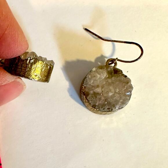 Druzy Stone Dangle Drop Earrings Round Circle Modern Contemorary Costume Jewelry - Picture 2 of 7